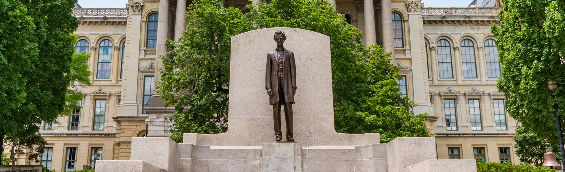 iIllinois-state-capita_1912x583px